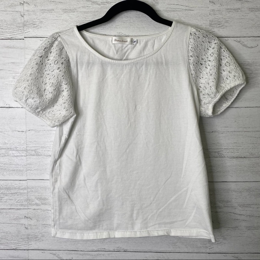 🌈 couture brooch lace sleeve top